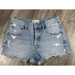 Zara Shorts Womens Size 4 Distressed Frayed Mid-Rise Denim Raw Hem